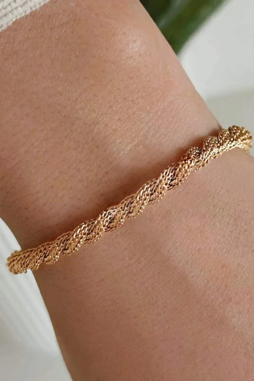 Twisted Stainless Steel Bracelet Bracelets - Tophatter Daily Deals